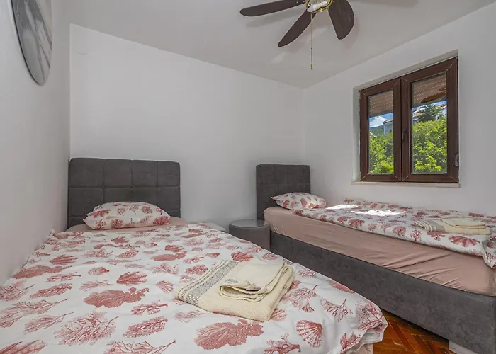 Holiday Home With Pool In Klenovica * Klenovica