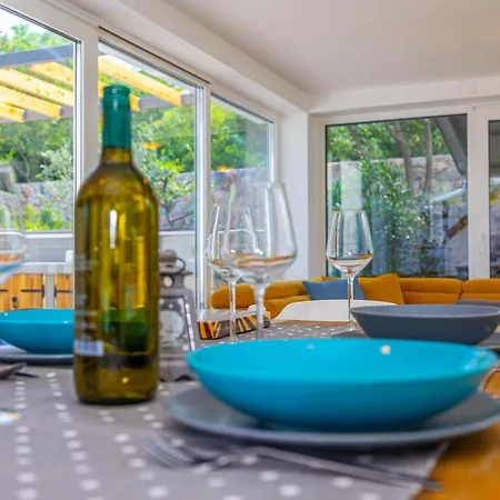 Ferienhaus With Pool In